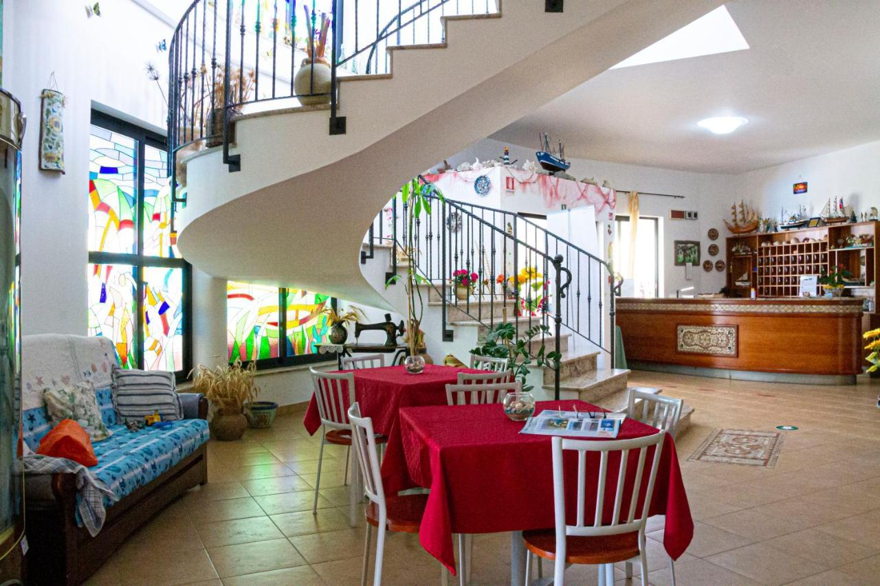 Hotel L'Ancora Капо-Ватикано Екстер'єр фото
