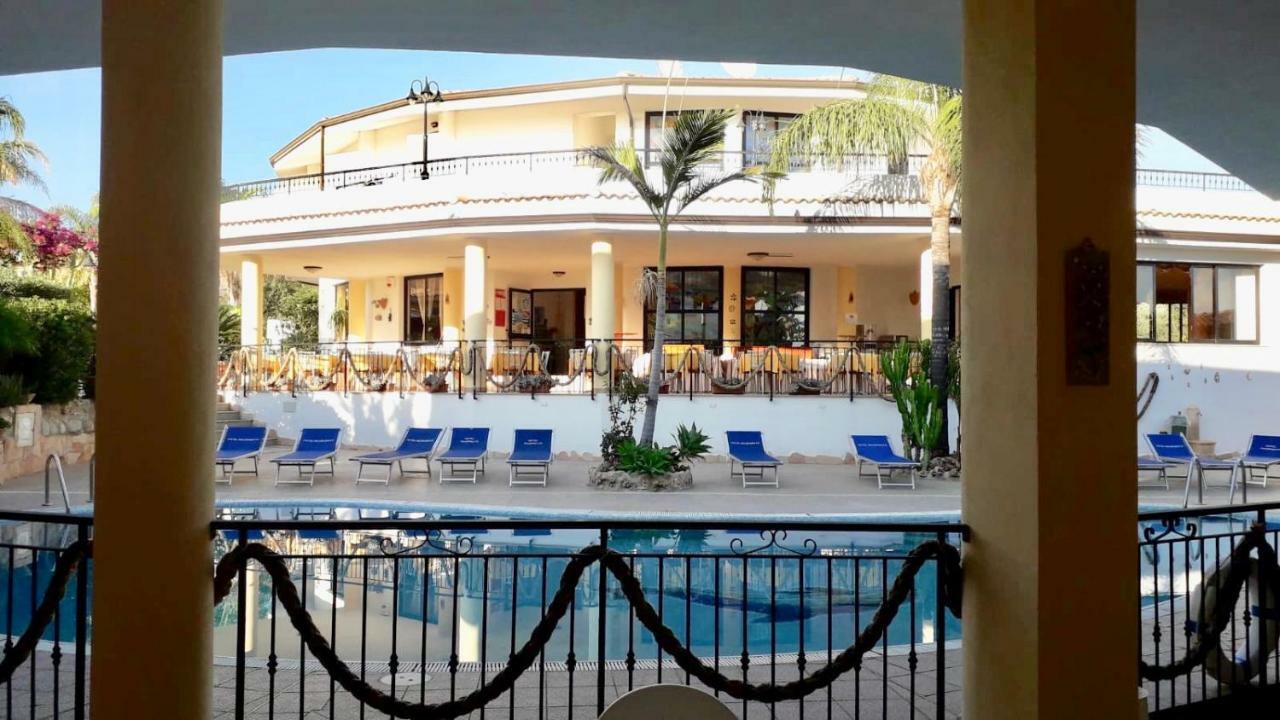 Hotel L'Ancora Капо-Ватикано Екстер'єр фото